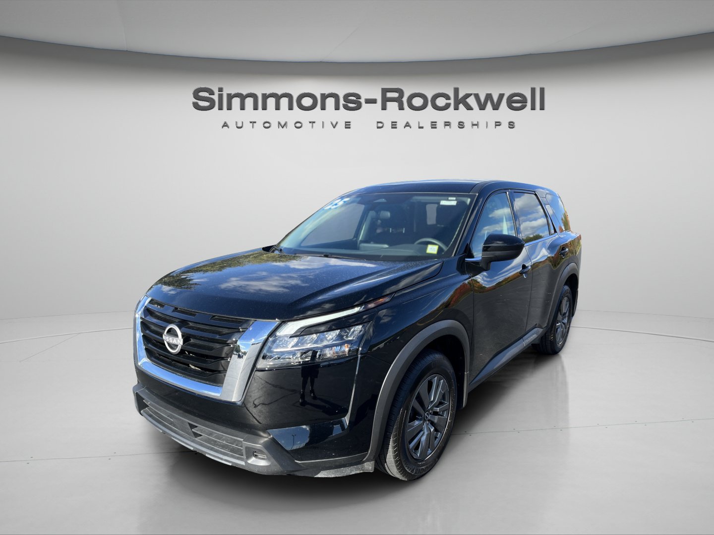 Used 2025 Nissan Pathfinder S