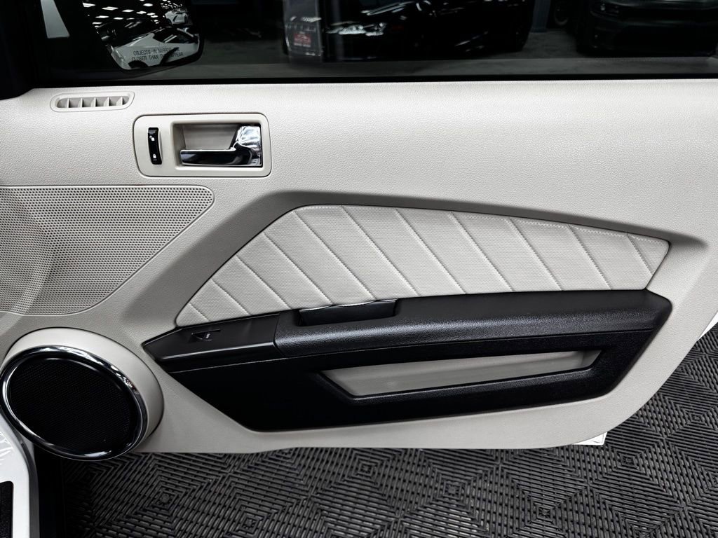 2011 Ford Mustang GT Premium