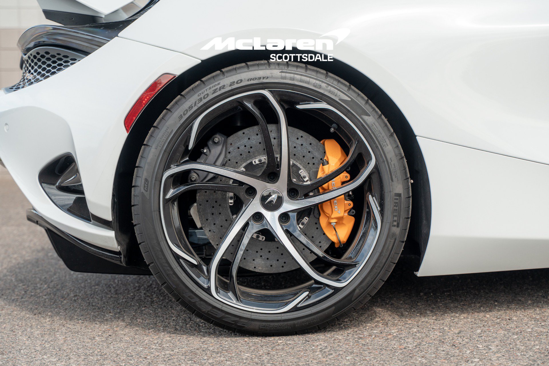 Used 2026 McLaren 750S Spider photo 30