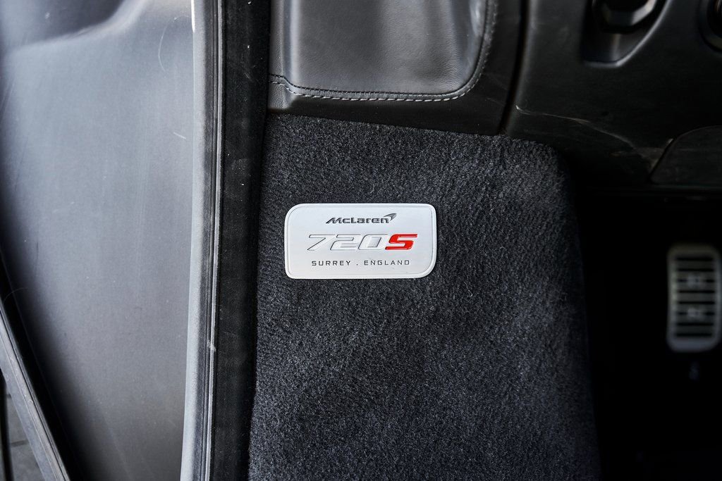 Used 2019 McLaren 720S photo 37