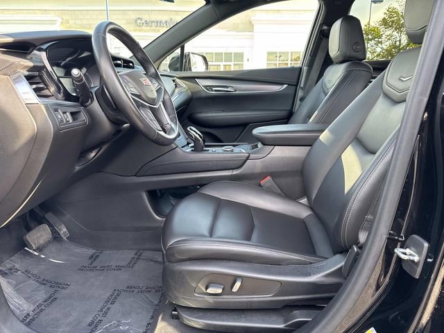 2022 Cadillac XT5 Luxury