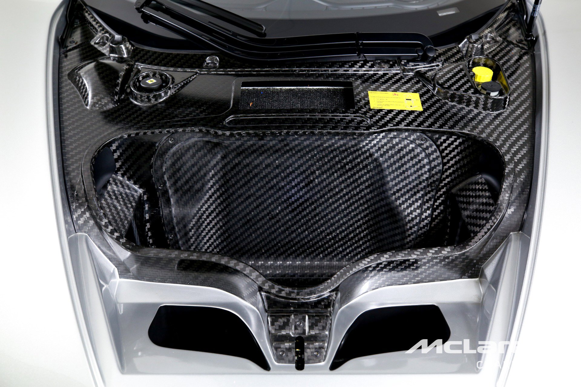 Used 2015 McLaren P1 photo 18