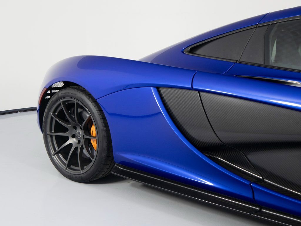 Used 2015 McLaren P1 photo 77