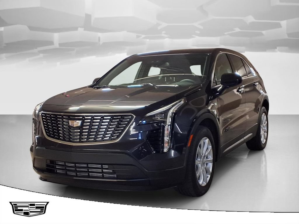 Certified 2023 Cadillac XT4 Luxury w/ Cold Weather Package