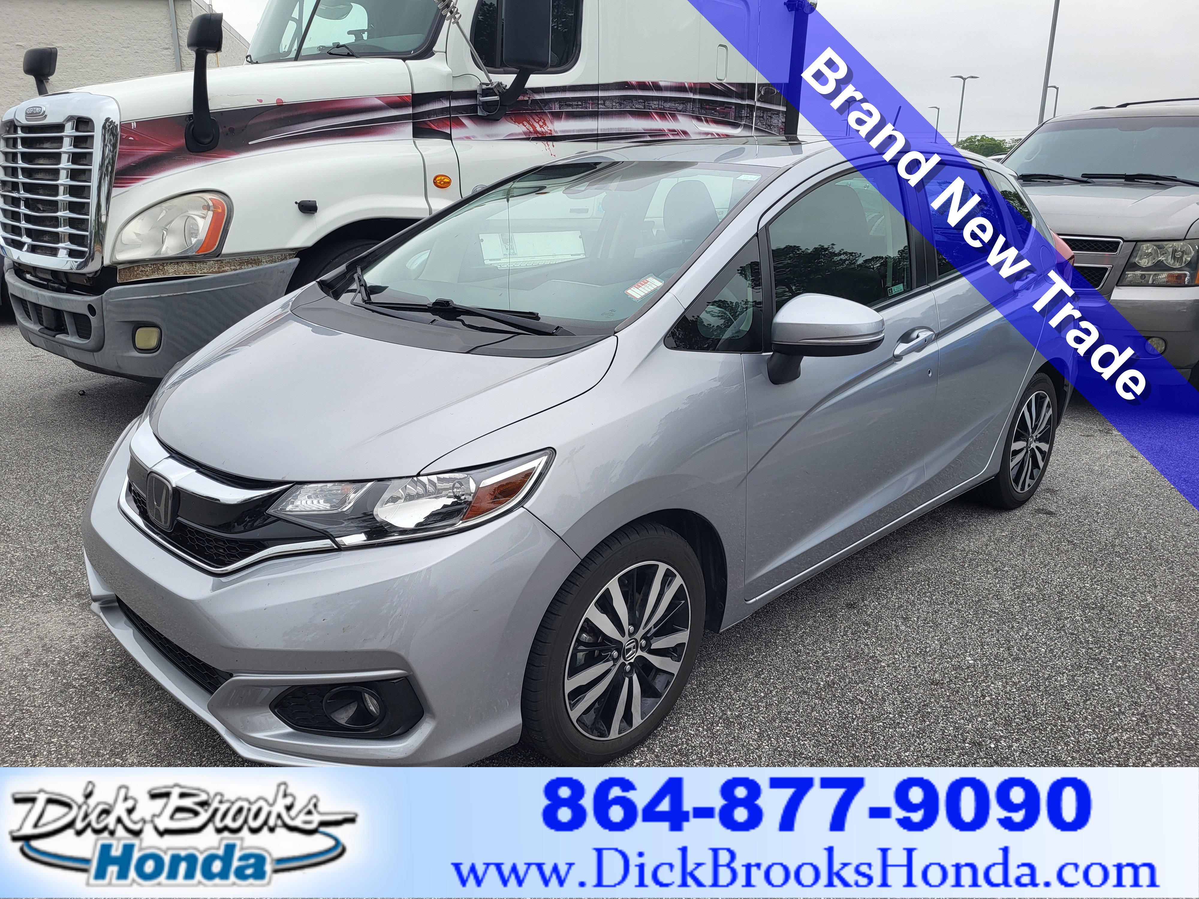 fit　シルバー 2016 Honda Fit Silver for sale | Stock No. 99911 | Japanese Used