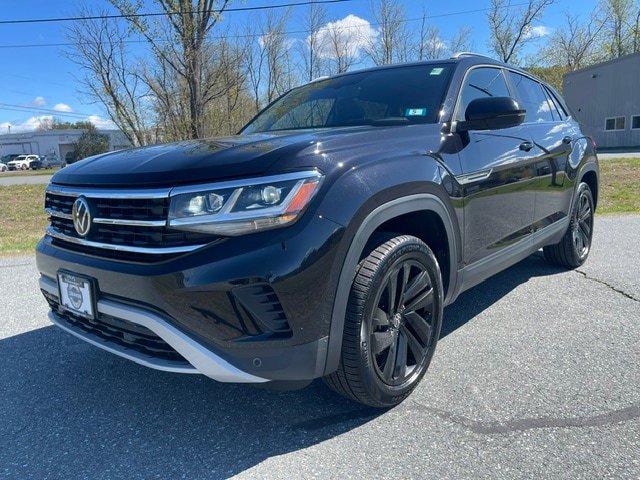 Used 2022 Volkswagen Atlas Cross Sport SE w/ Panoramic Sunroof Package