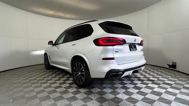 2023 BMW X5 M50i
