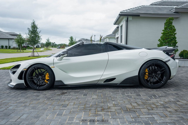 Used 2020 McLaren 720S Performance photo 3