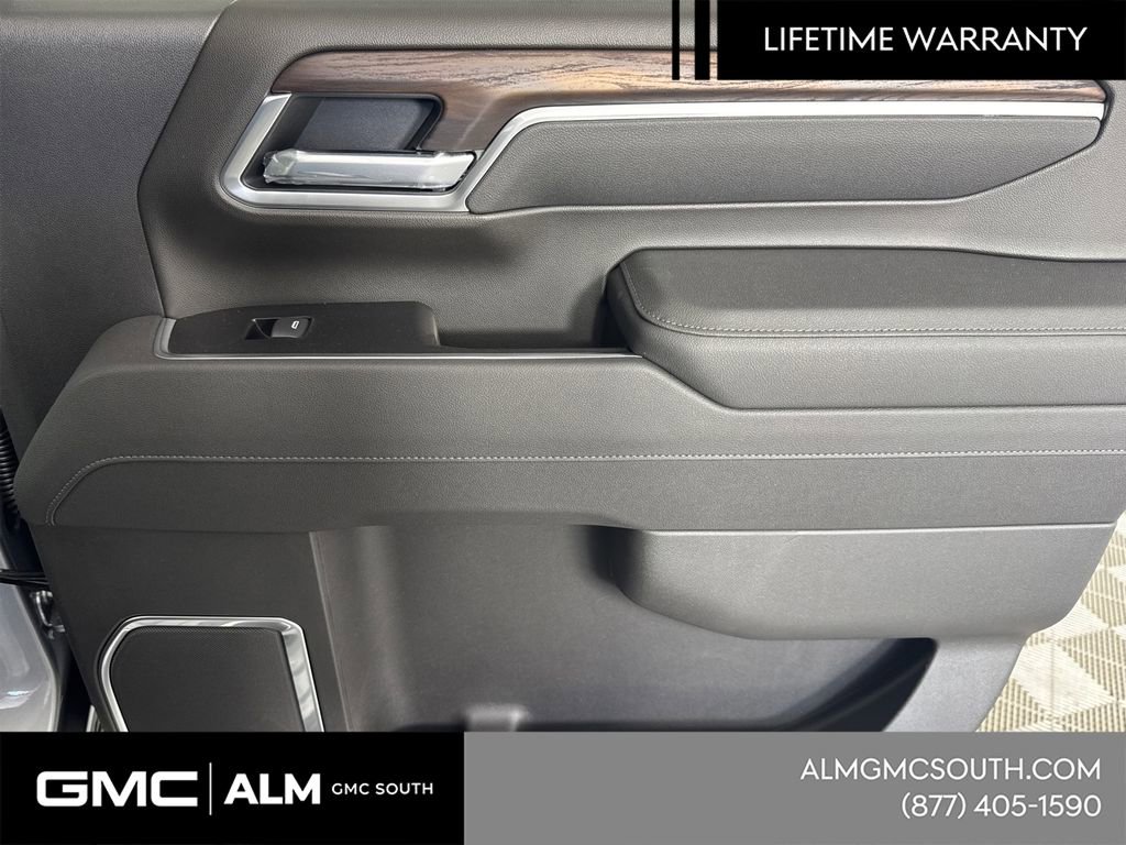 2026 GMC Sierra 2500 SLT