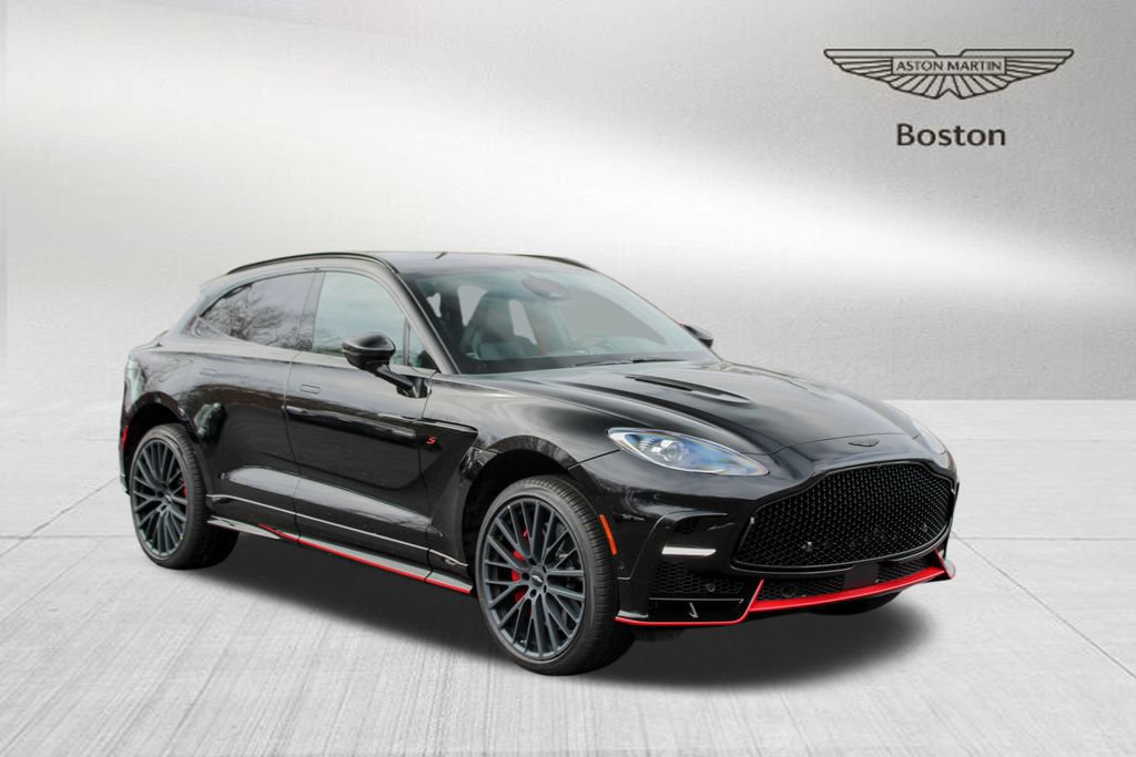 New 2026 Aston Martin DBX 707