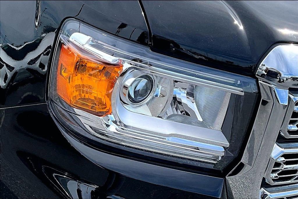 2021 GMC Canyon Denali