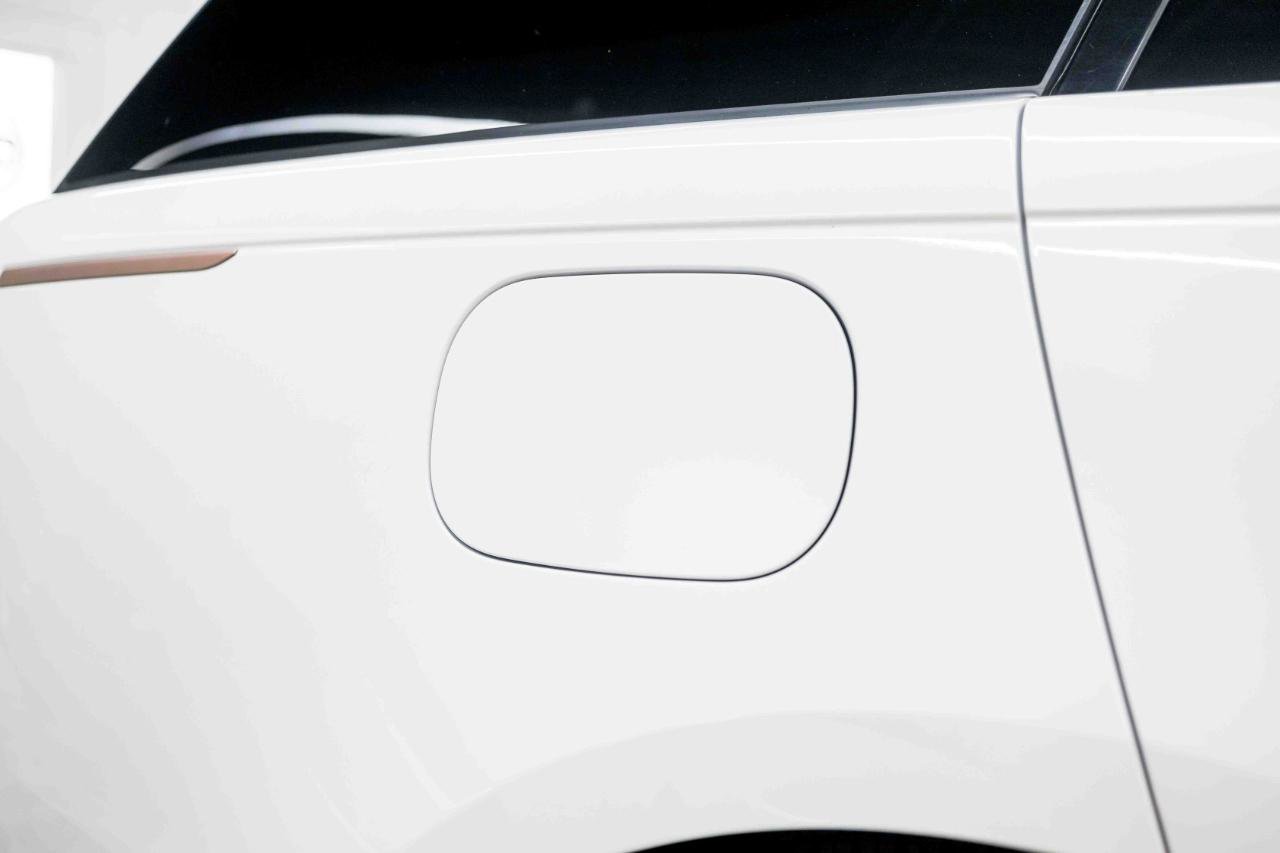 2024 Land Rover Range Rover SV