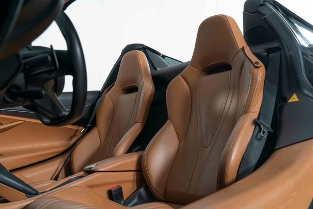Used 2020 McLaren 720S Luxury photo 18