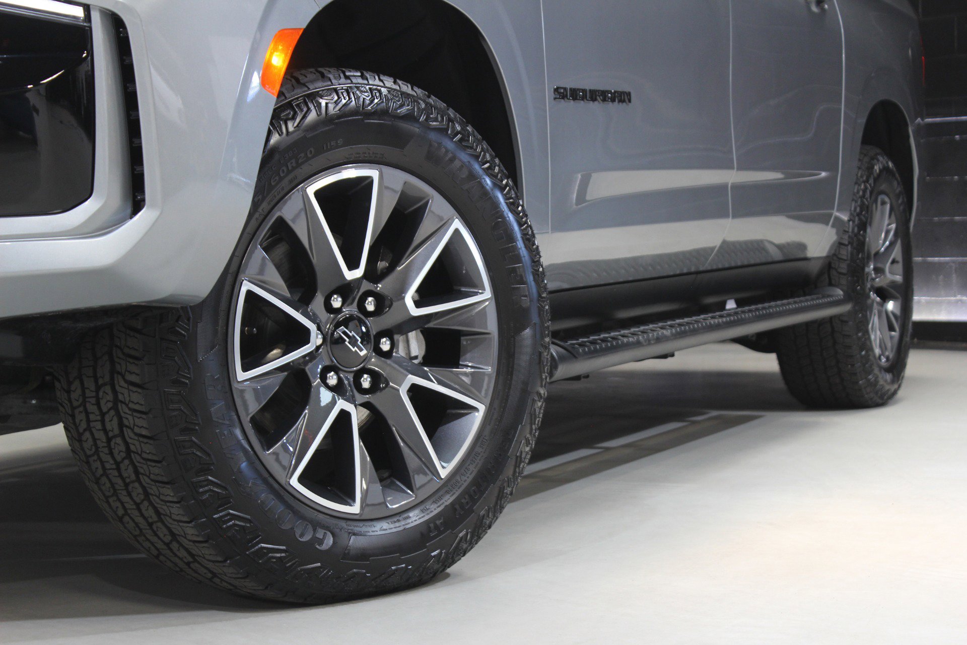 2023 Chevrolet Suburban Z71