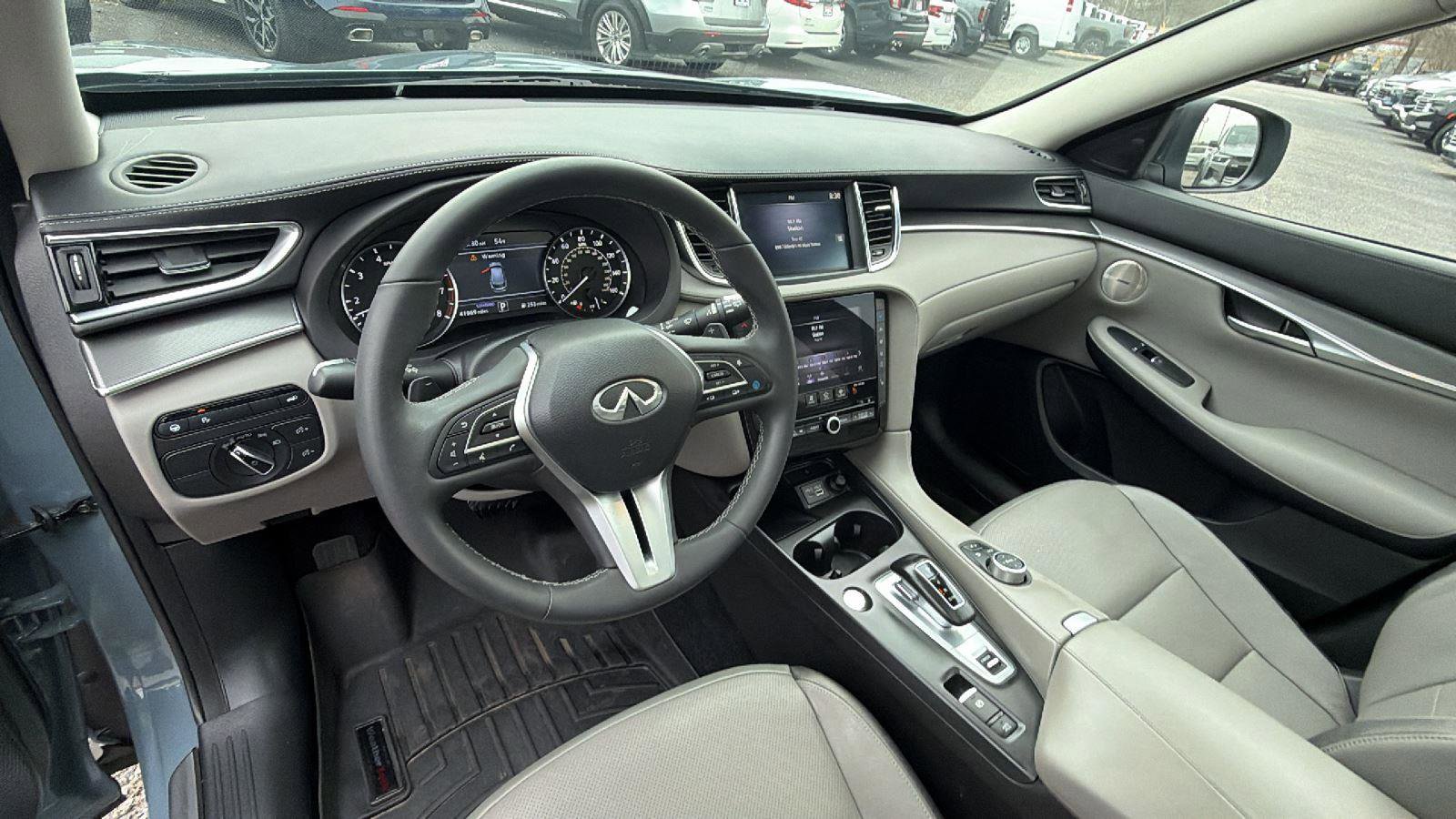 2023 INFINITI Qx50 Luxe