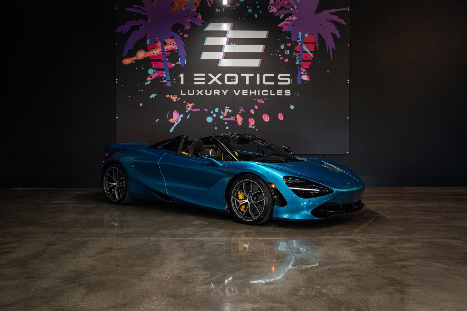 Used 2022 McLaren 720S Spider photo 6