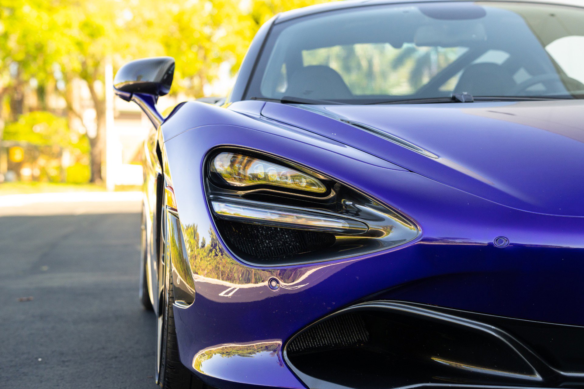 Used 2020 McLaren 720S photo 9