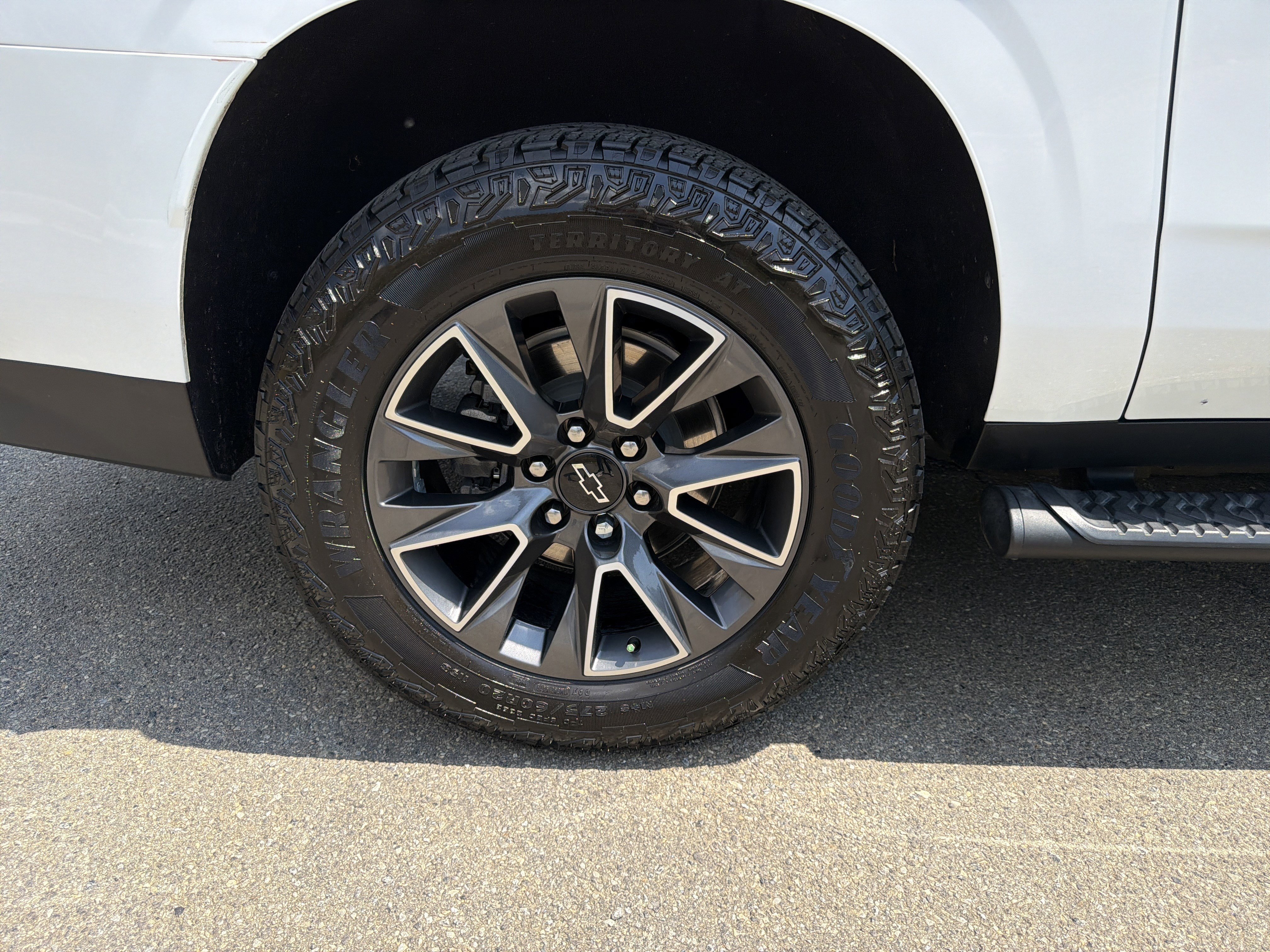 2023 Chevrolet Suburban Z71