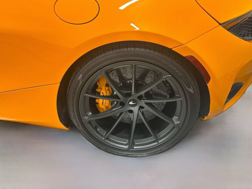 Used 2025 McLaren 750S Spider photo 29