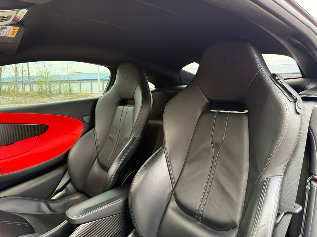 Used 2019 McLaren 600LT photo 38