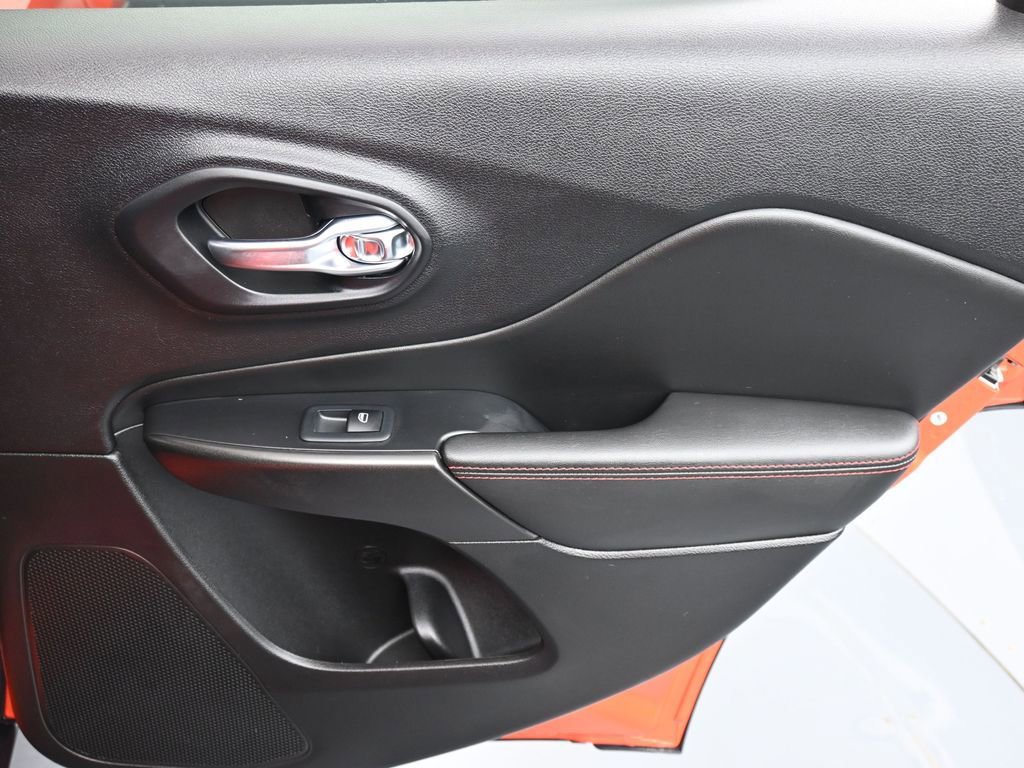 2021 Jeep Cherokee Trailhawk