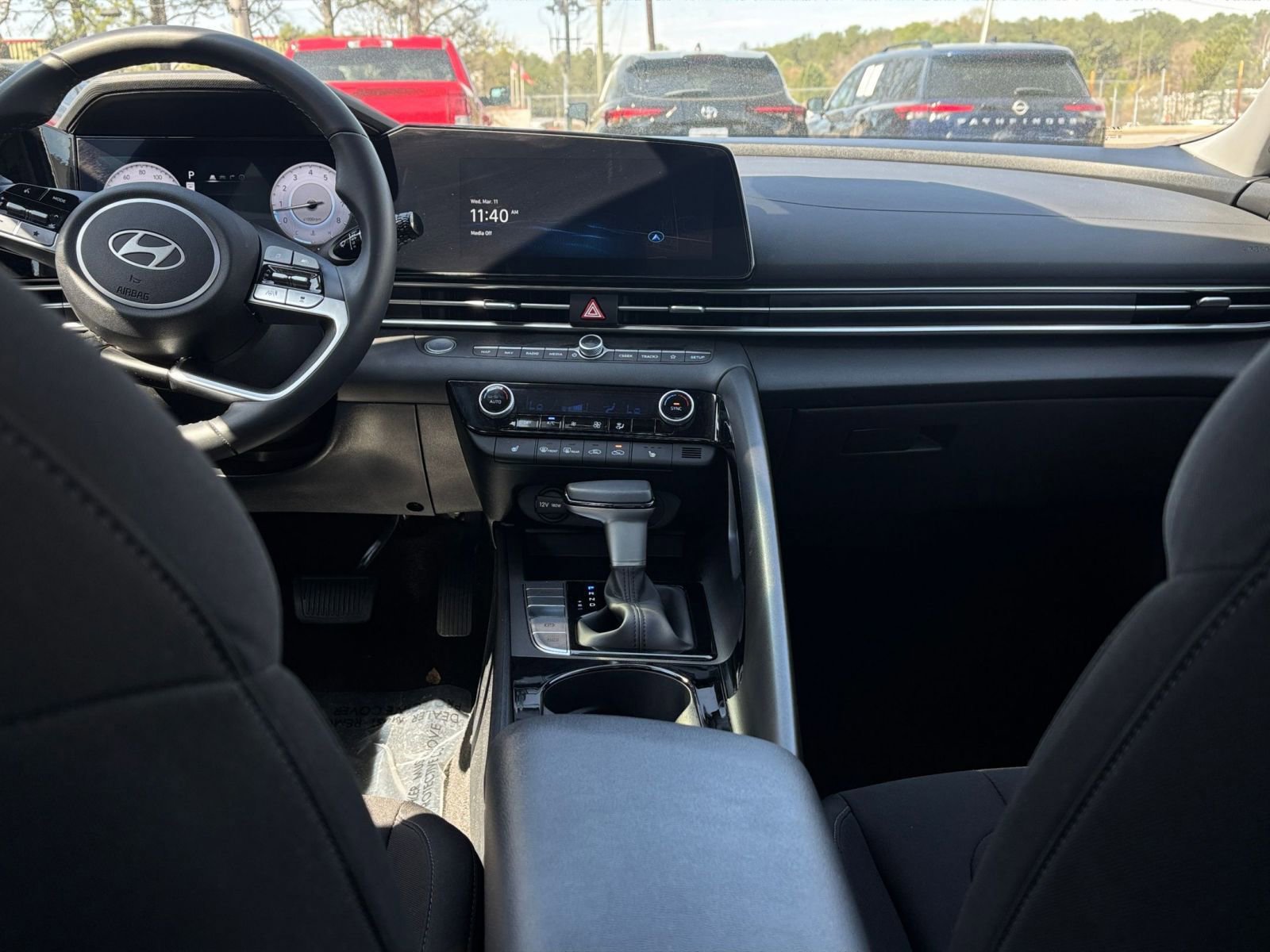 2025 Hyundai Elantra SEL