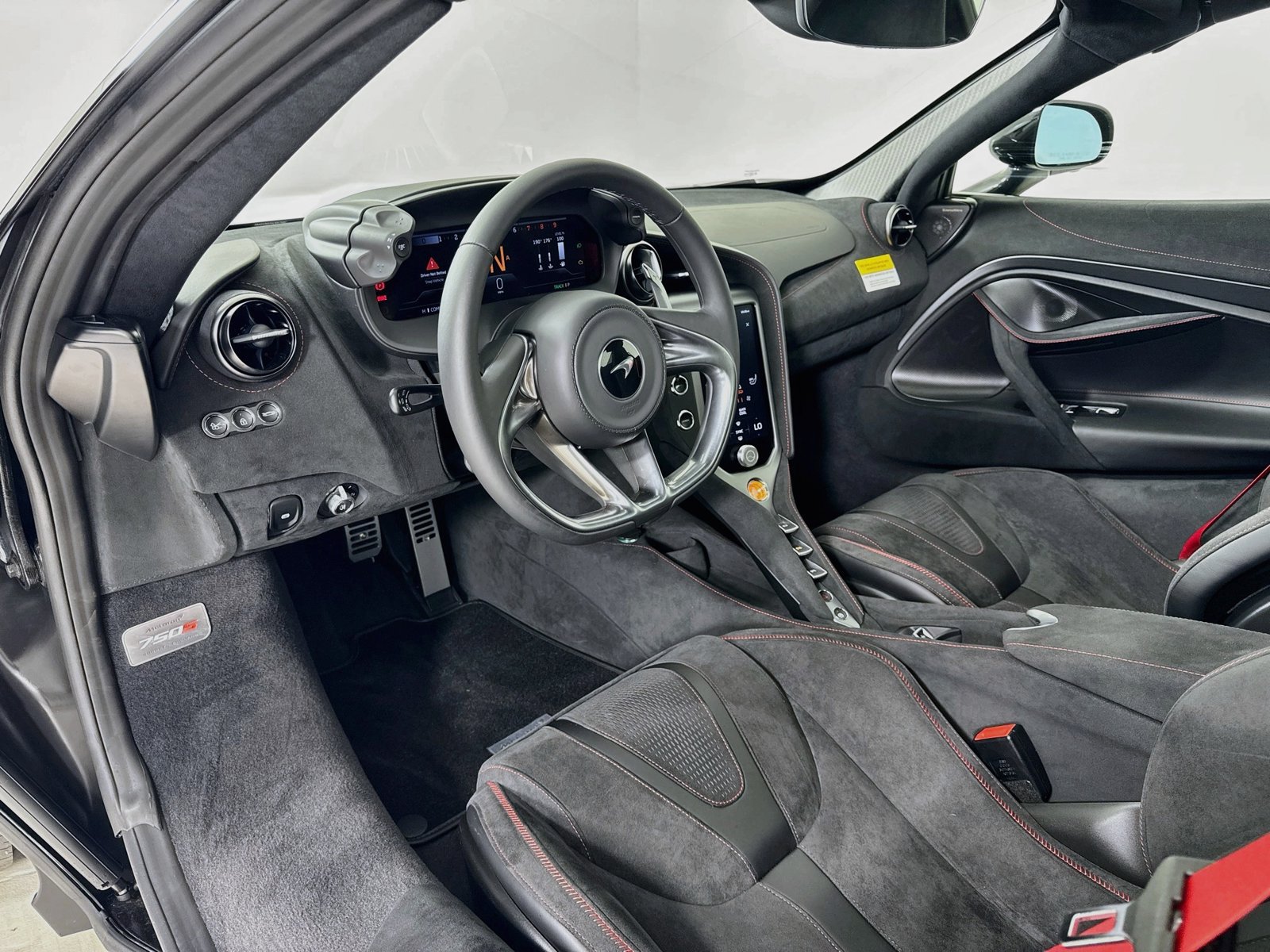 New 2027 McLaren 750S Spider photo 9
