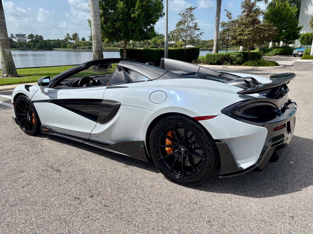 Used 2020 McLaren 600LT Spider photo 10
