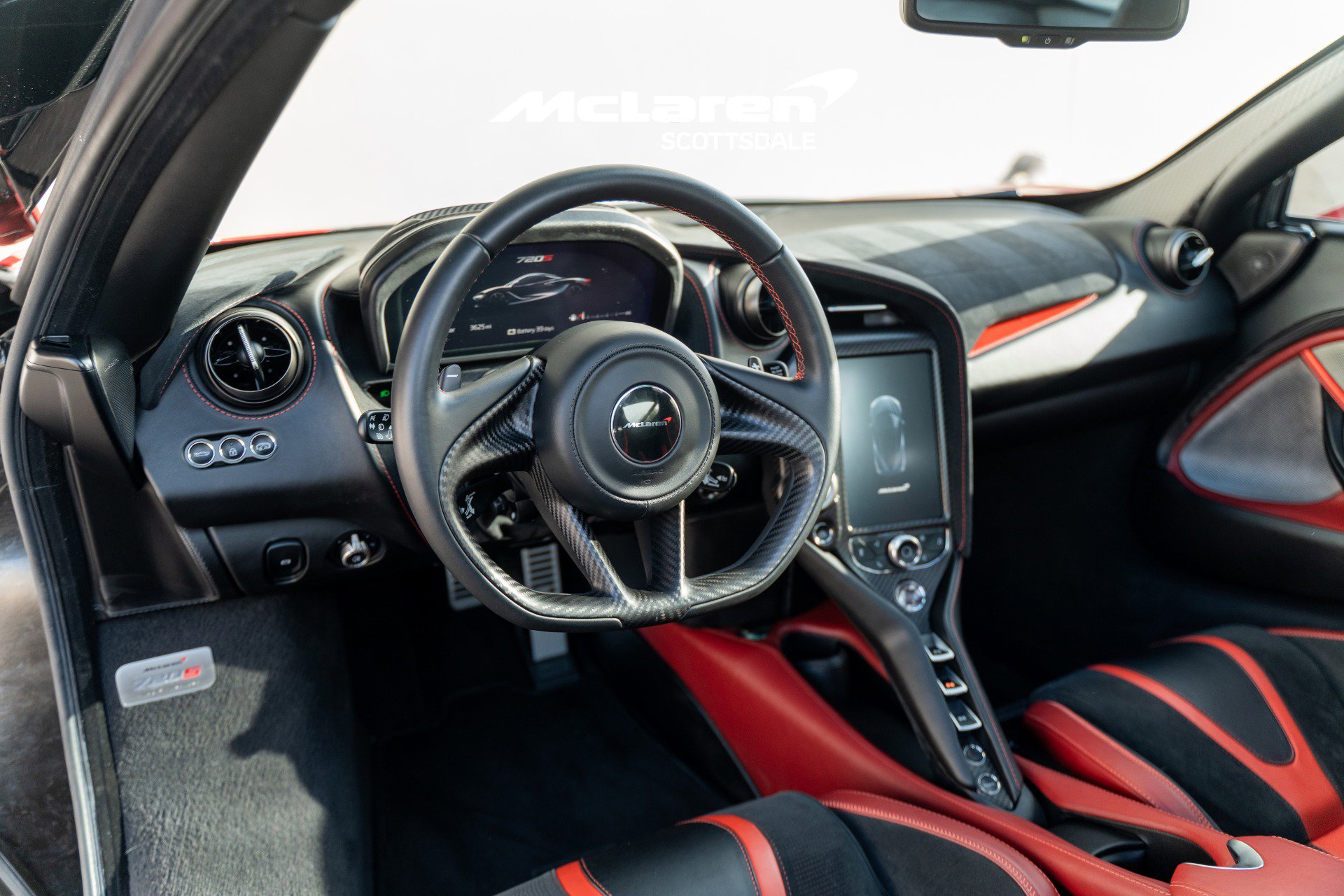 Used 2018 McLaren 720S Performance photo 30
