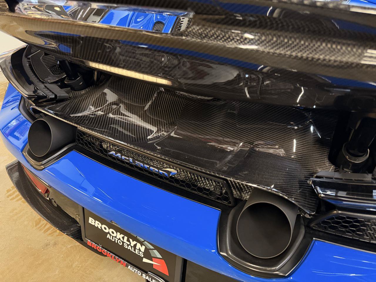 Used 2022 McLaren 720S Performance photo 20