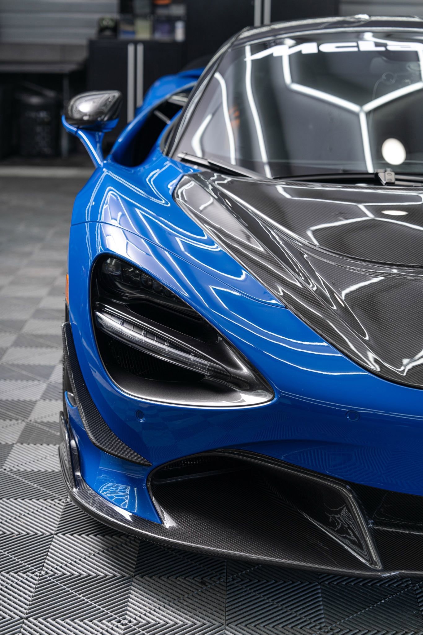 Used 2018 McLaren 720S Performance 2
