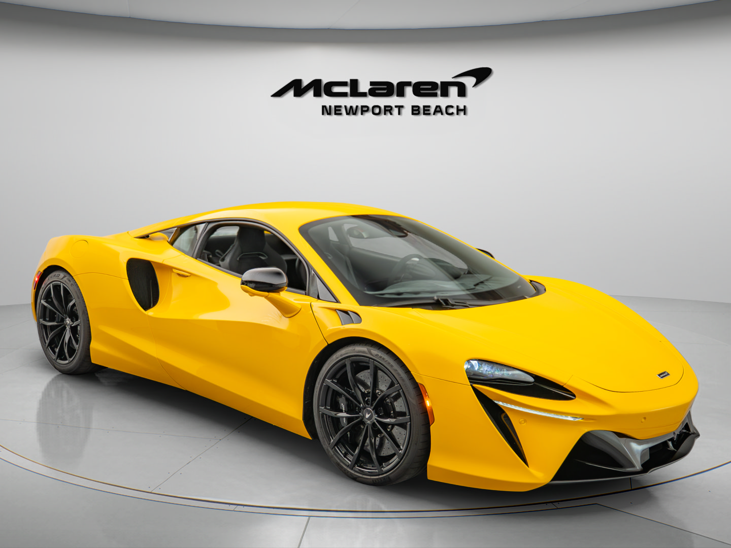 Used 2024 McLaren Artura
