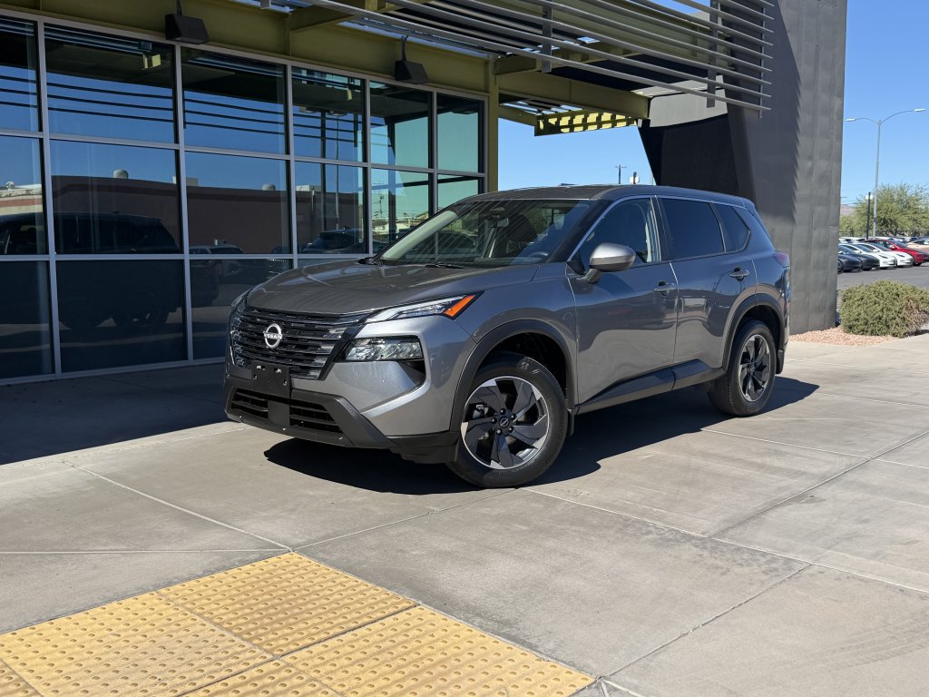 Used 2025 Nissan Rogue SV