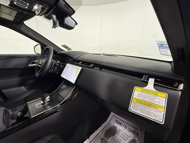 2026 Land Rover Range Rover Velar Dynamic SE