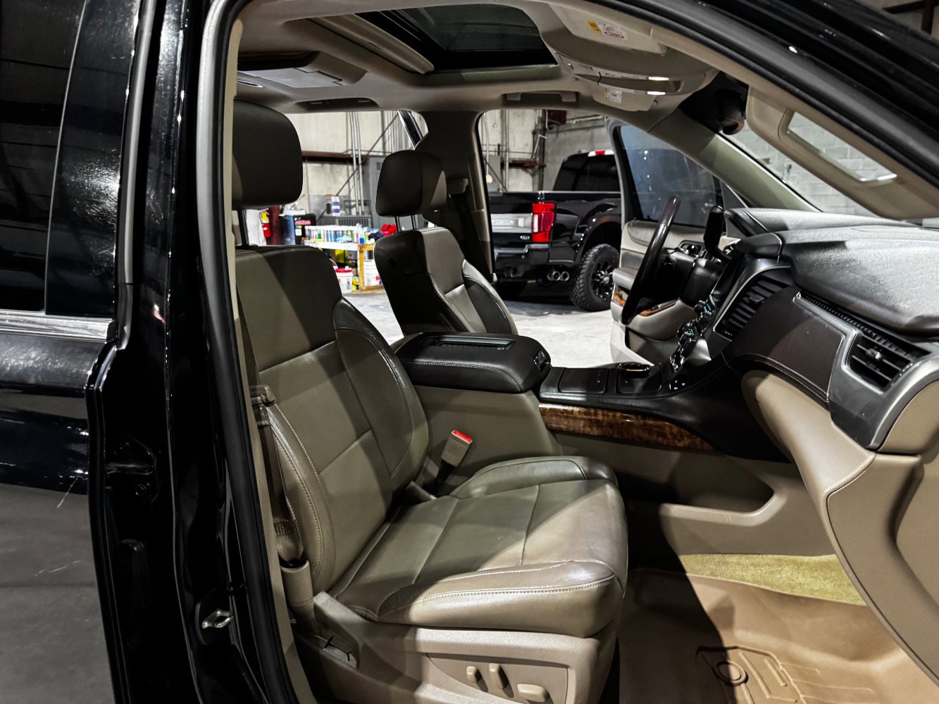 2016 Chevrolet Suburban LTZ