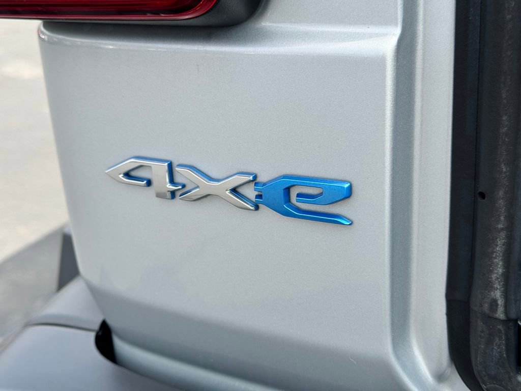 2023 Jeep Wrangler Unlimited Sahara