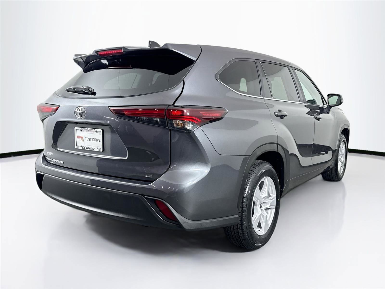 2025 Toyota Highlander LE