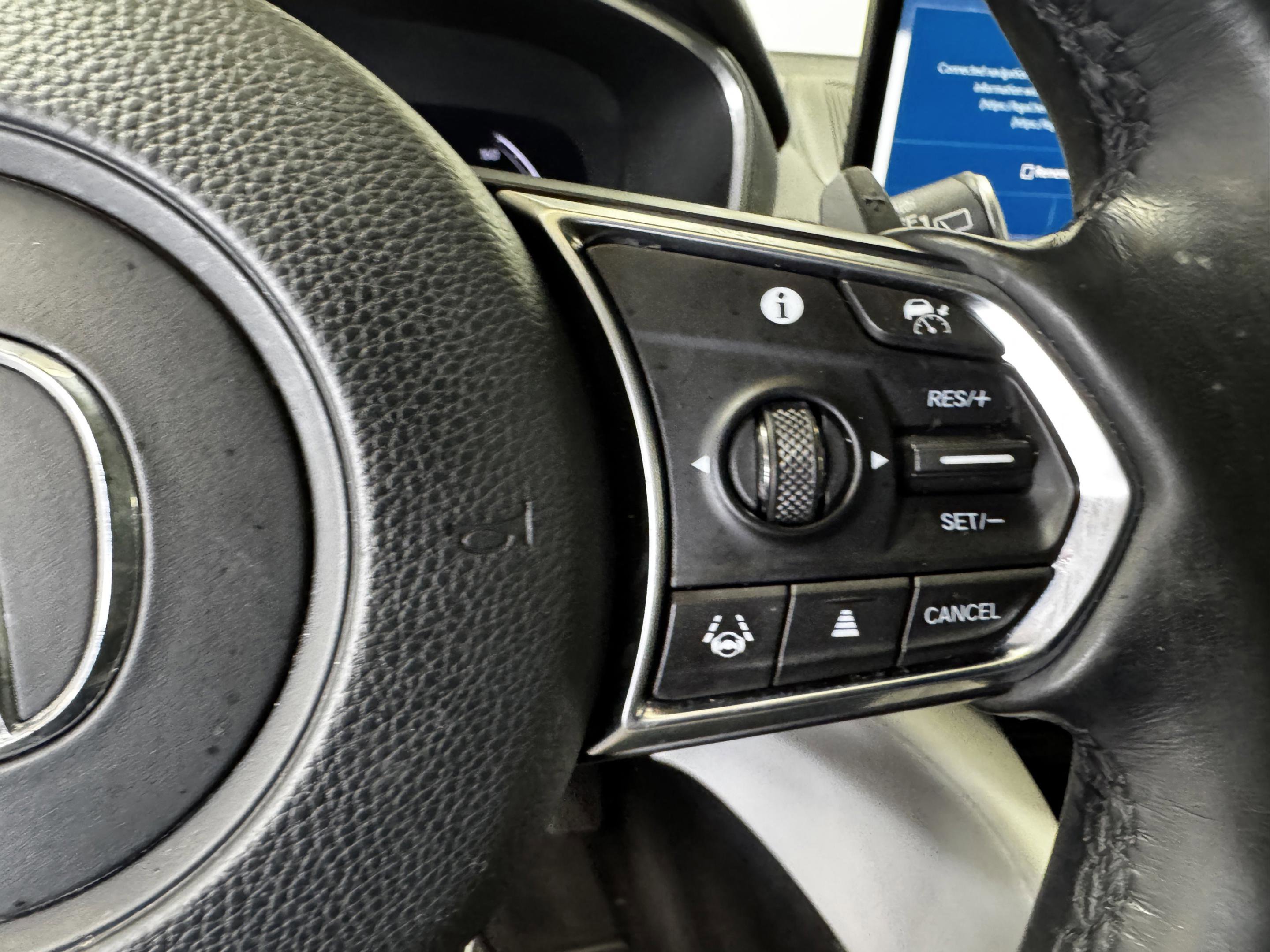 2023 Acura MDX FWD w/ Technology Package