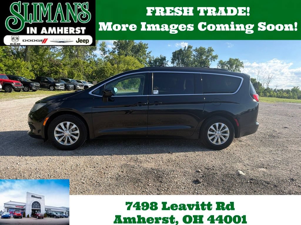 Used 2017 Chrysler Pacifica Touring