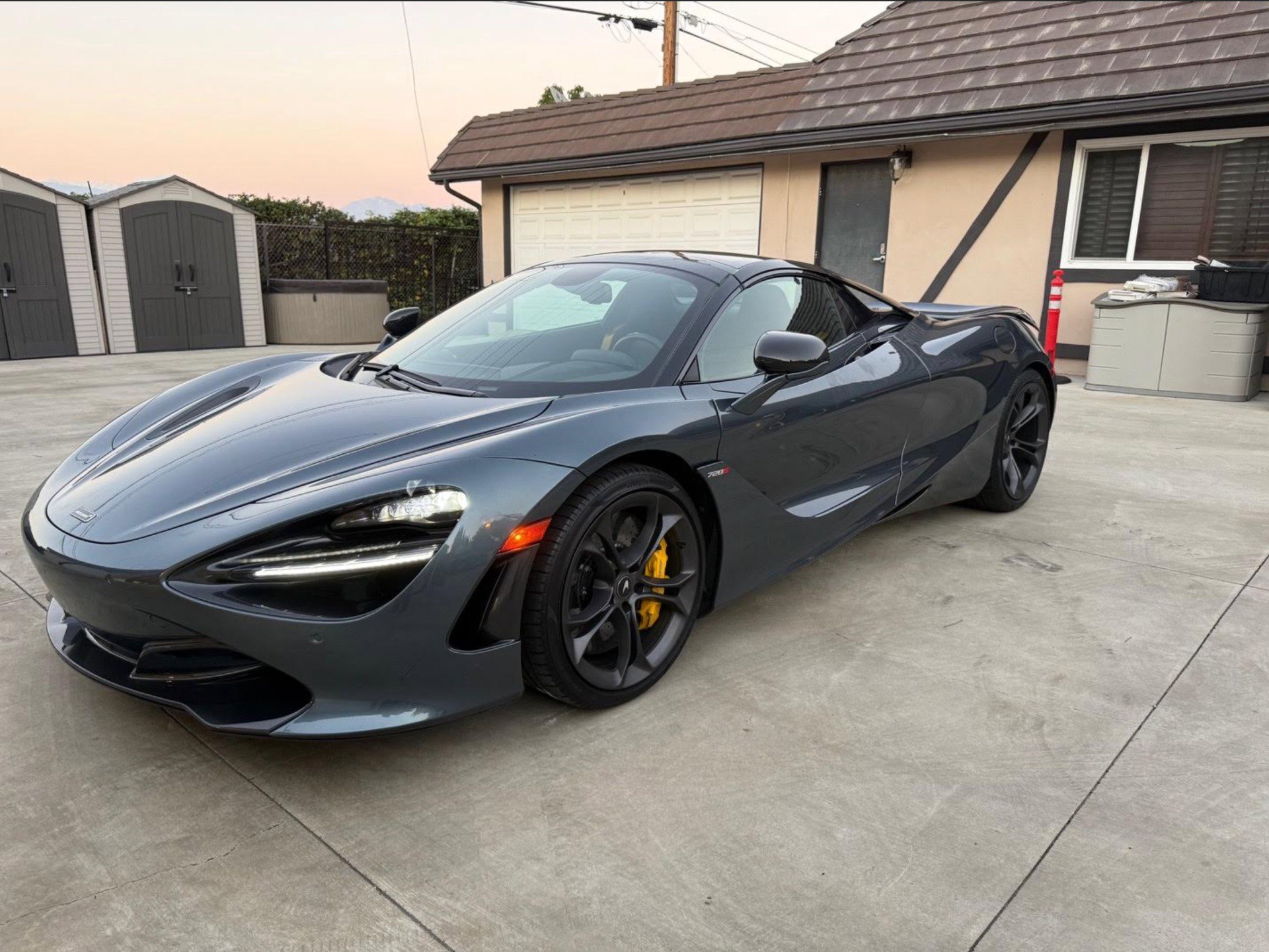 Used 2020 McLaren 720S Luxury photo 11