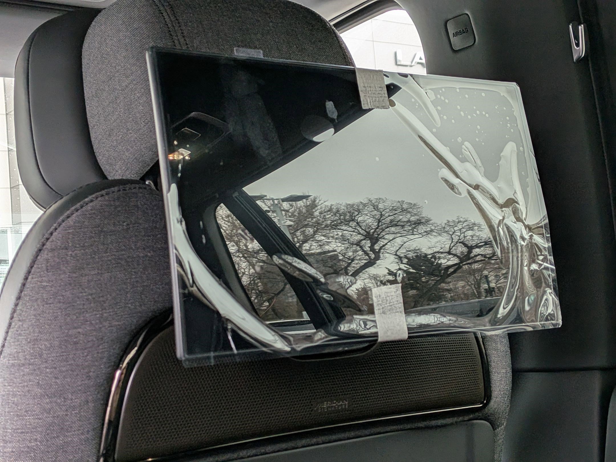 2025 Land Rover Range Rover SV