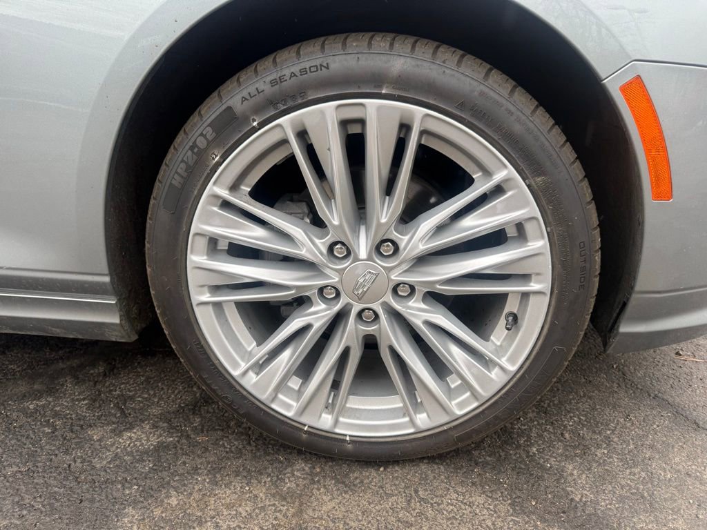 2023 Cadillac CT4 Premium Luxury