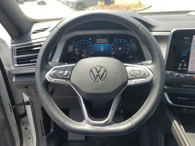 2025 Volkswagen Atlas Cross Sport SE