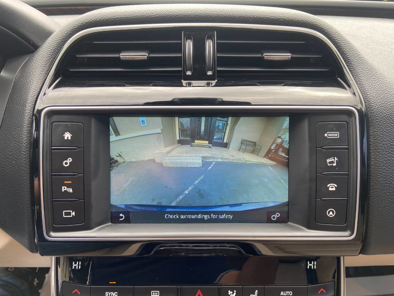 2017 Jaguar XE Prestige