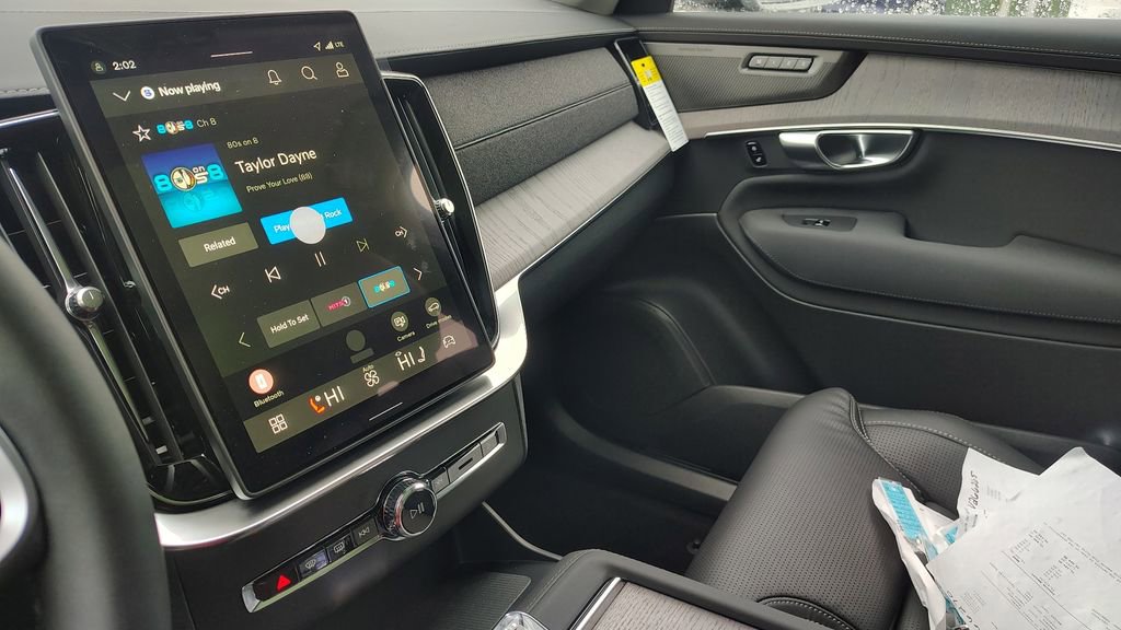 2026 Volvo Xc90 B6 Ultra