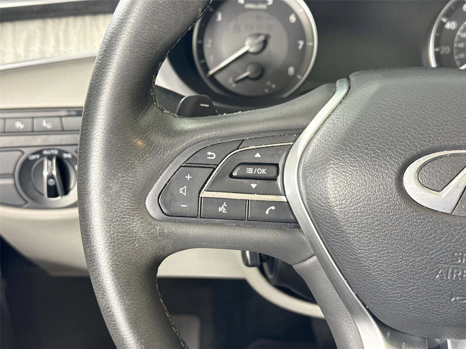 2023 INFINITI Qx50 Sensory