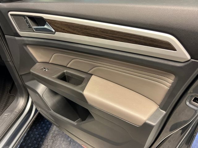 2022 Volkswagen Atlas SE