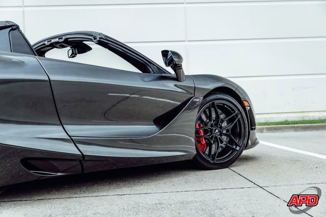 Used 2020 McLaren 720S Performance photo 34