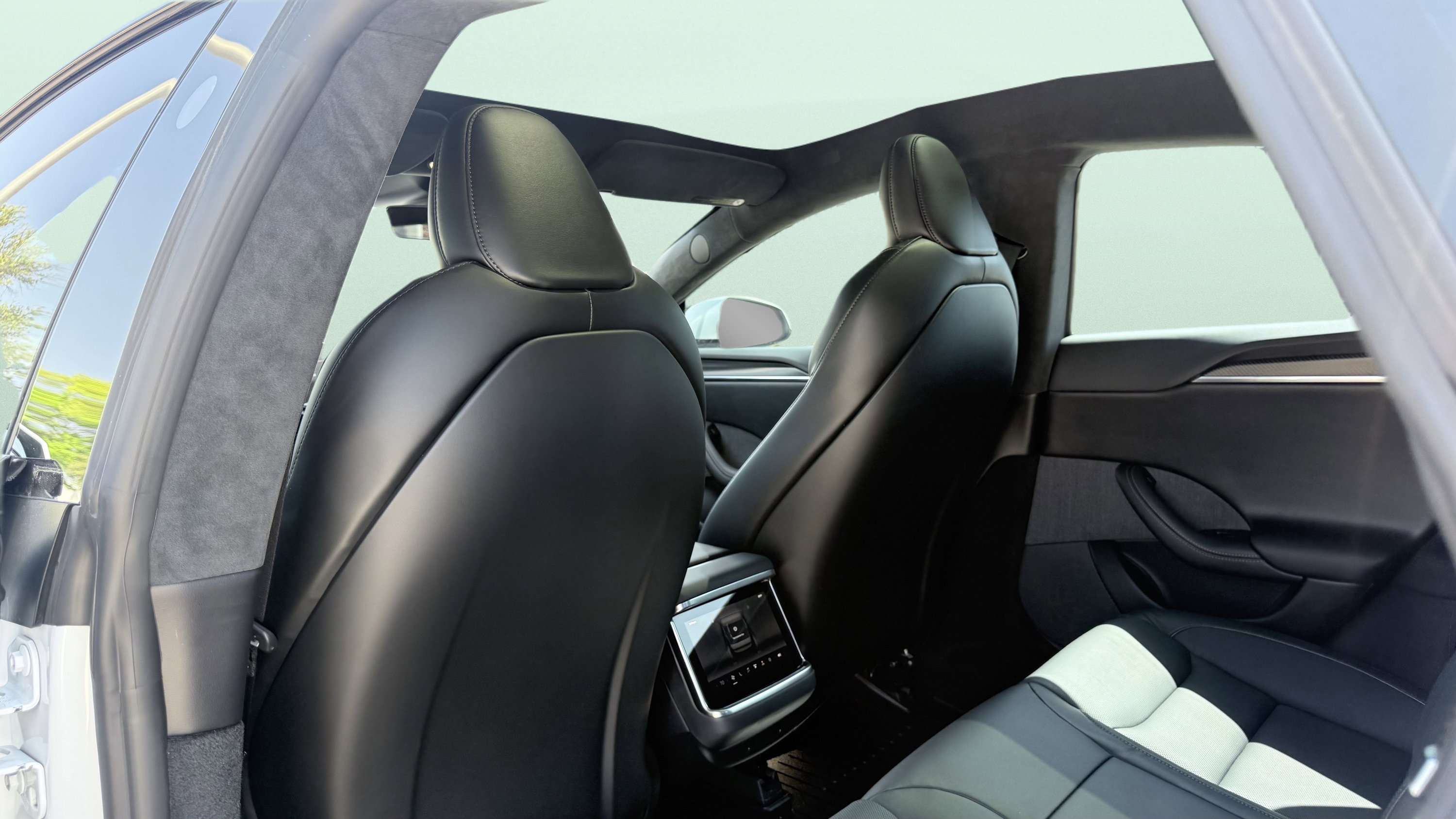 2022 Tesla Model S Plaid