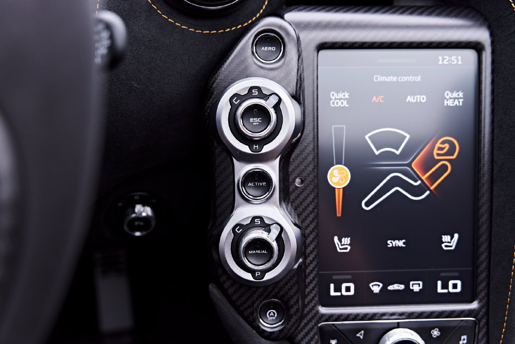 Used 2022 McLaren 765LT photo 95
